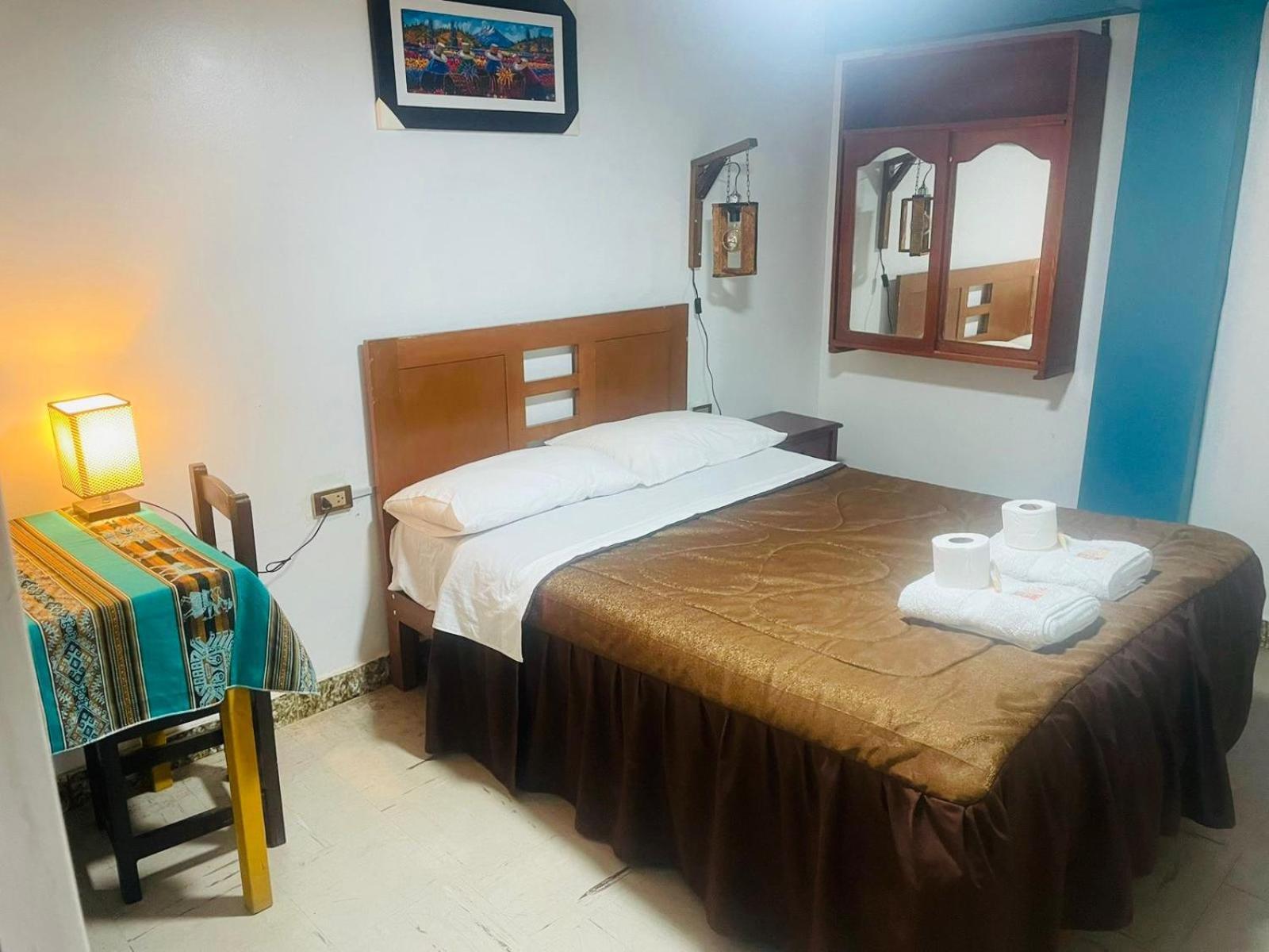 Hotel Huaraz エクステリア 写真