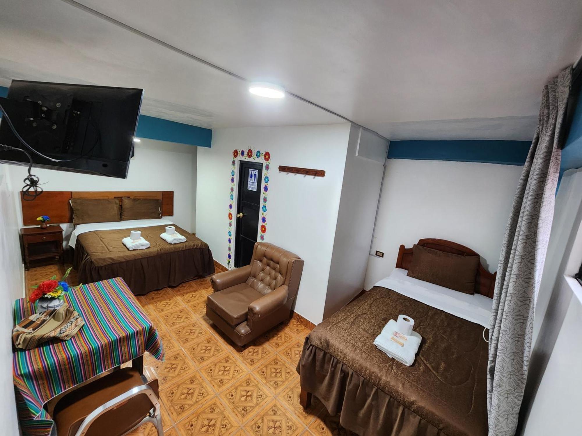 Hotel Huaraz エクステリア 写真