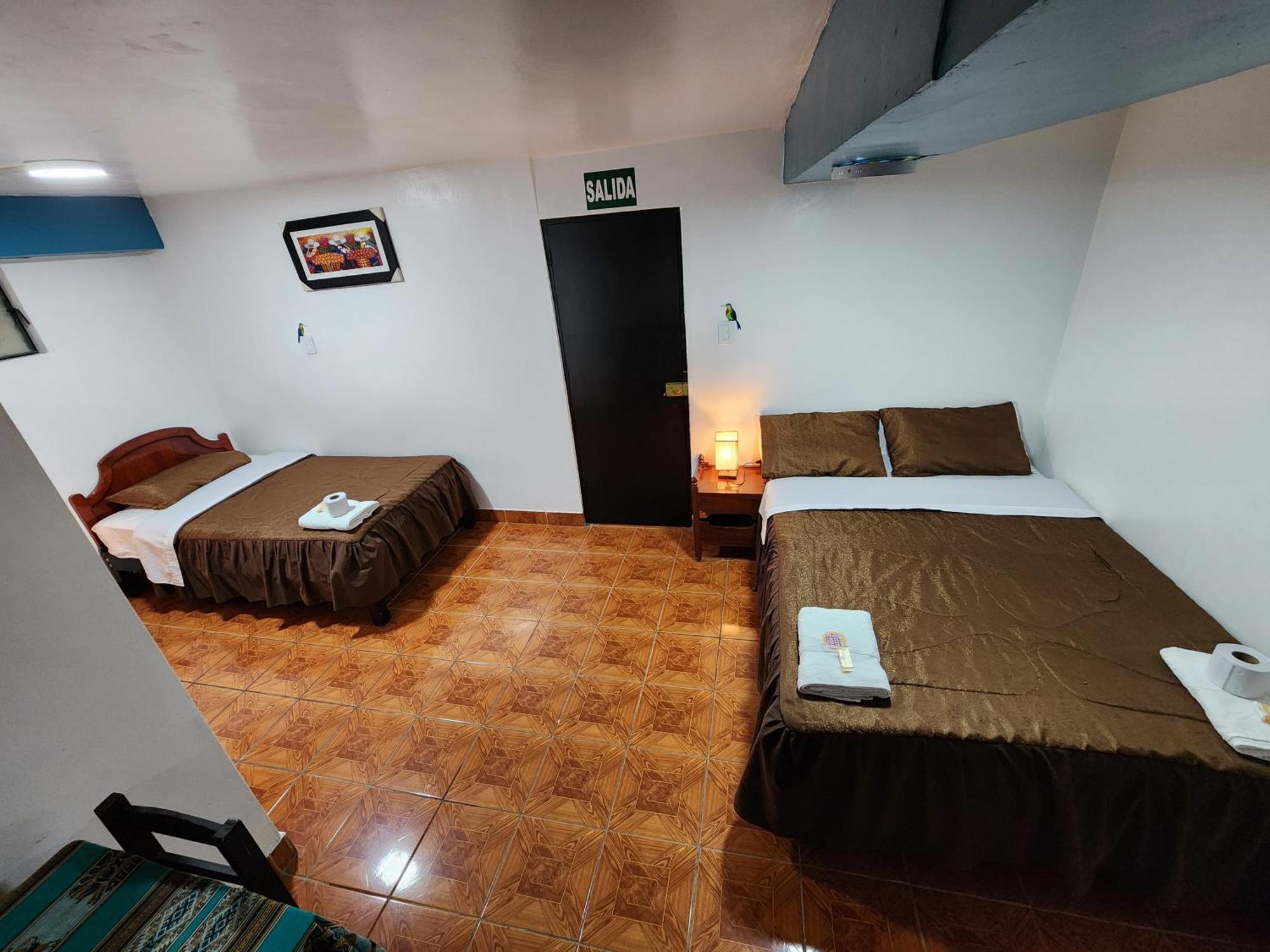 Hotel Huaraz エクステリア 写真