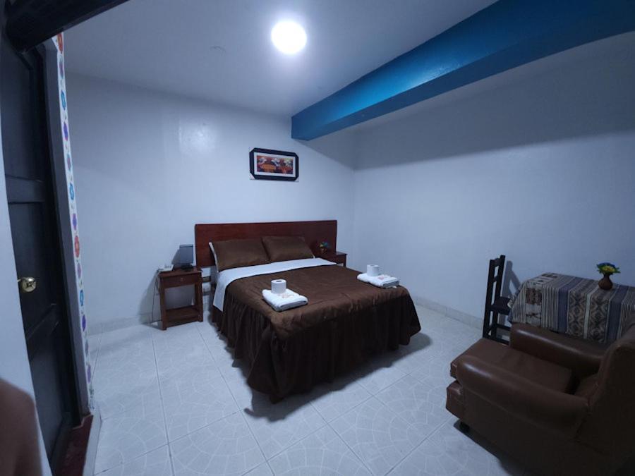 Hotel Huaraz エクステリア 写真