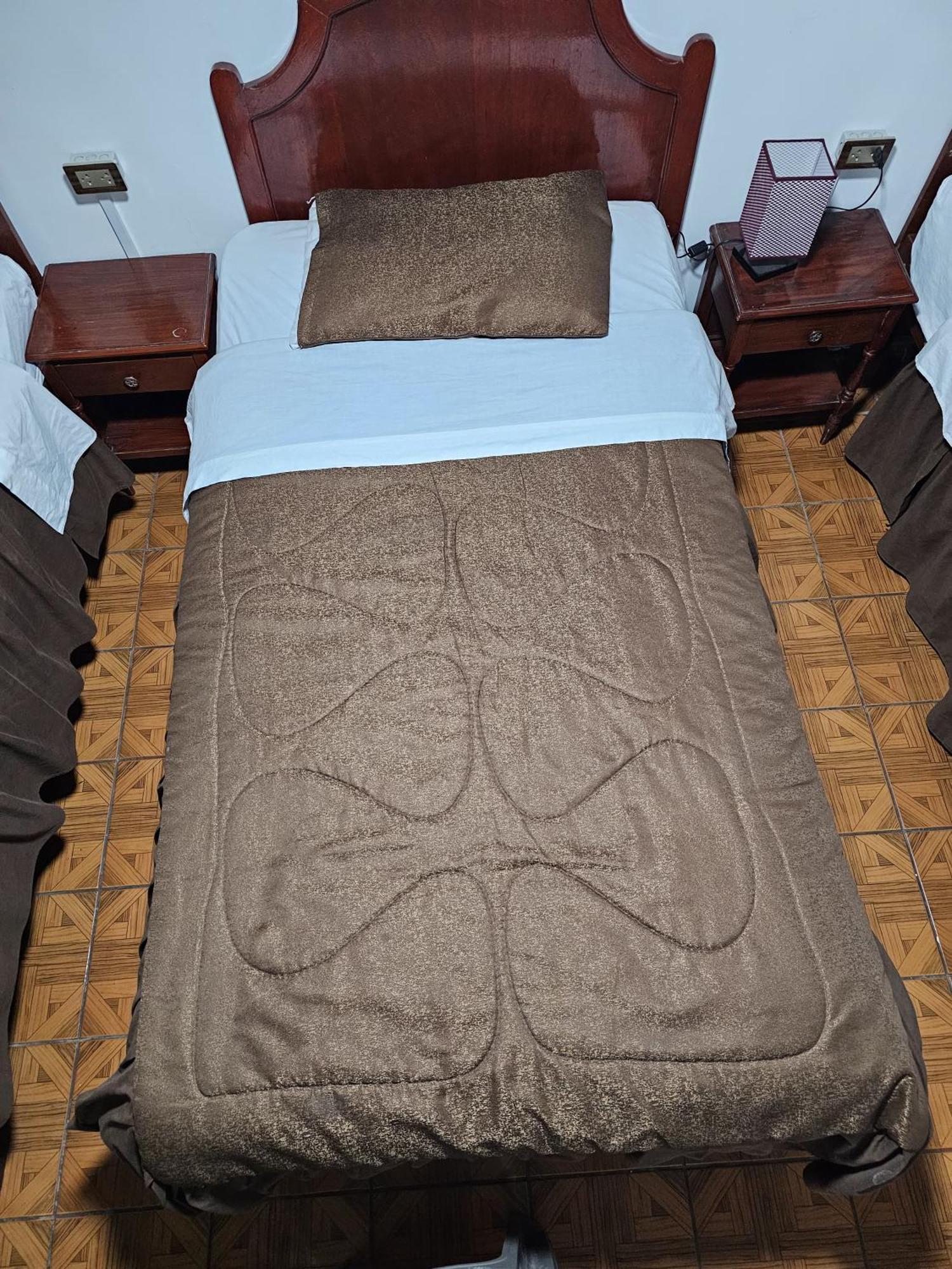 Hotel Huaraz エクステリア 写真